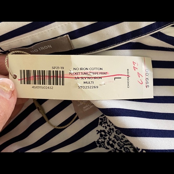 Chico’s No Iron Button Down Long Blouse Stripe - Picture 6 of 6